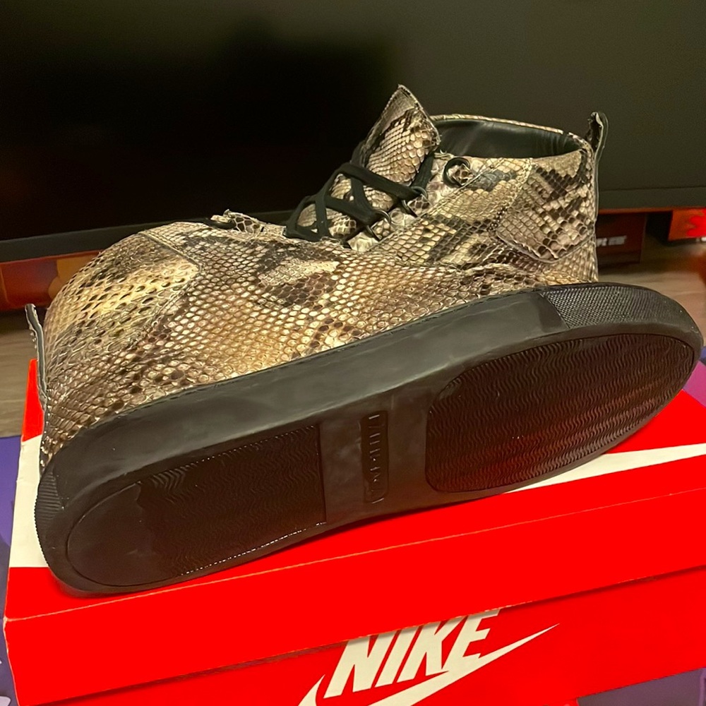 Authentic balenciaga snake skin arenas - Picture 5 of 5